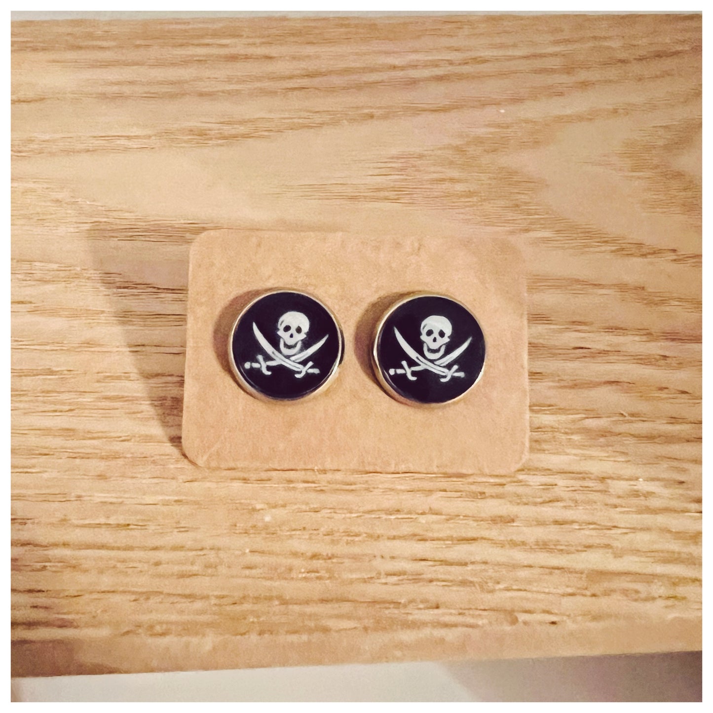 Skull Metal Back Stud